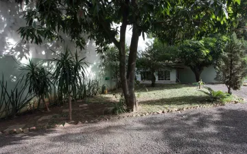 Alugar Residencial / Casa Padrão em Rio Claro. apenas R$ 2.100,00