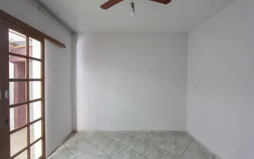 Alugar Residencial / Casa Padrão em Rio Claro. apenas R$ 1.700,00