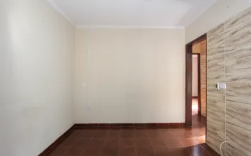 Alugar Residencial / Casa Padrão em Rio Claro. apenas R$ 1.650,00