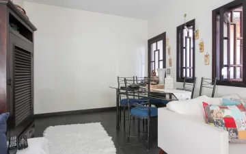 Casa Residencial com 2 quartos, 264m² - Vila Operária, Rio Claro/SP