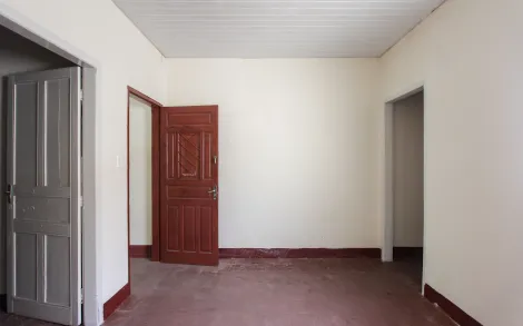 Alugar Residencial / Casa Padrão em Rio Claro. apenas R$ 250.000,00