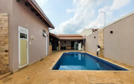 Alugar Residencial / Casa Padrão em Rio Claro. apenas R$ 415.000,00
