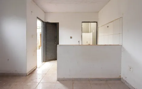 Alugar Residencial / Casa Padrão em Rio Claro. apenas R$ 250.000,00