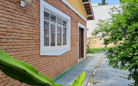Alugar Residencial / Casa Padrão em Analândia. apenas R$ 410.000,00