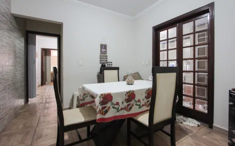 Casa Residencial com 2 quartos, 142m² - Centro, Santa Gertrudes/SP