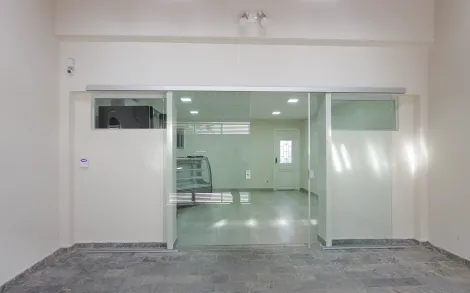 Alugar Residencial / Casa Padrão em Rio Claro. apenas R$ 750.000,00