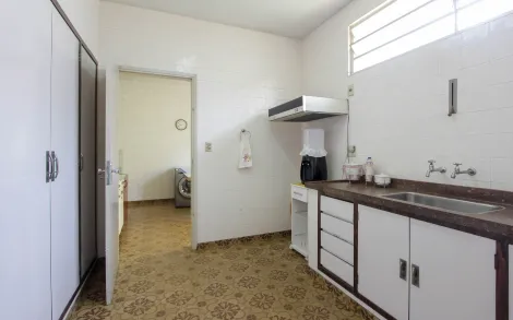 Casa Residencial com 4 quartos, 384m² - Zona Central, Rio Claro/SP