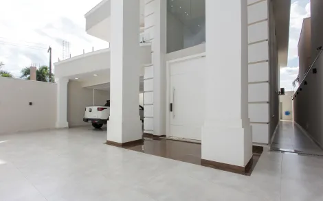 imagem 1 - Sobrado Residencial com 3 suítes, 360m² - Cidade Jardim, Rio Claro/SP imagem 1 - Sobrado Residencial com 3 suítes, 360m² - Cidade Jardim, Rio Claro/SP