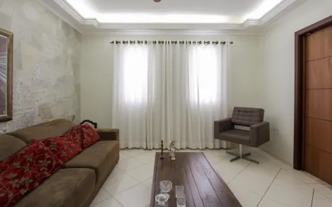 Alugar Residencial / Casa Padrão em Rio Claro. apenas R$ 1.170.000,00