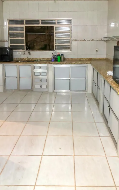 Casa Residencial com 3 quartos, 250m² - Centro, Santa Gertrudes/SP