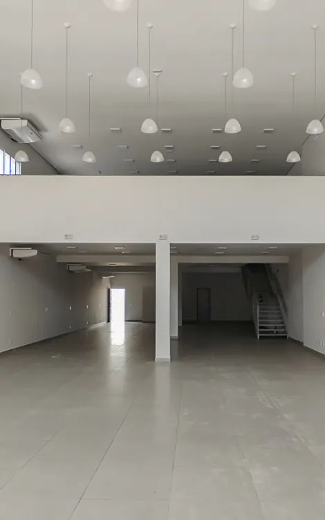 Rio Claro Centro Comercial Locacao R$ 25.000,00  Area do terreno 1003.20m2 Area construida 520.00m2