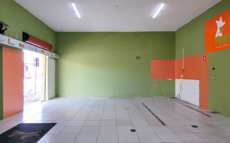 Alugar Comercial / Salão em Rio Claro. apenas R$ 1.900,00