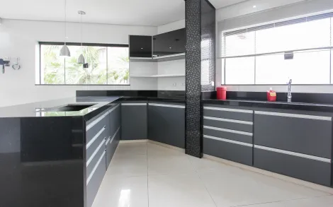 imagem 5 - Casa Residencial com 3 suítes, 435m² - Centro, Ipeúna/SP imagem 5 - Casa Residencial com 3 suítes, 435m² - Centro, Ipeúna/SP
