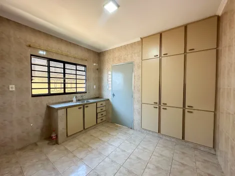 Casa Residencial com 3 quartos, 310m² - Bairro do Estádio, Rio Claro/SP