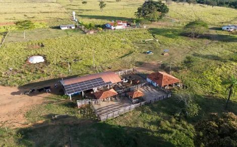 Fazenda com 20 Alqueires Mineiro - Prata/MG
