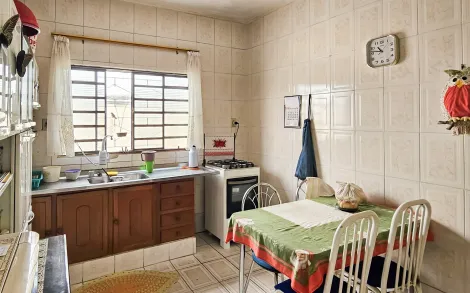 Casa Residencial com 2 quartos, 140m² - Vila Santa Terezinha, Rio Claro/SP