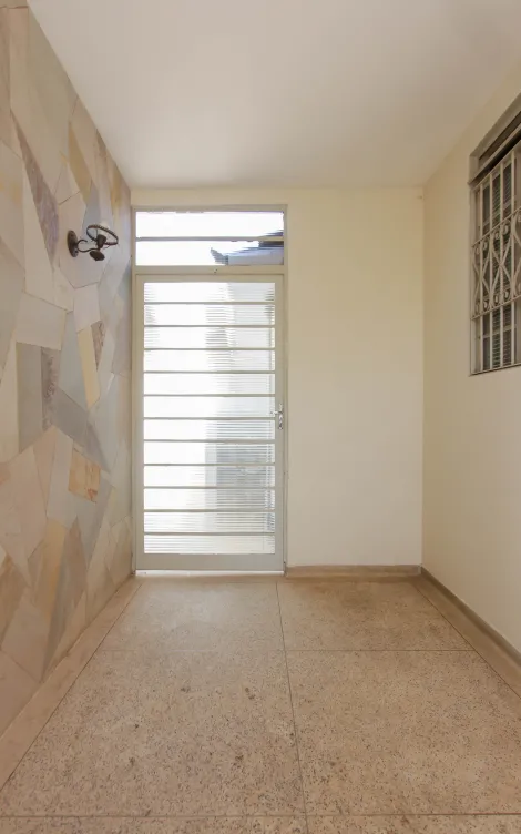 Alugar Residencial / Casa Padrão em Rio Claro. apenas R$ 309.000,00