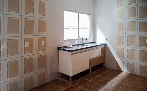 Casa Padrão com 3 quartos, 145m² - Jardim Residencial Santa Eiliza, Rio Claro/SP