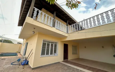Alugar Residencial / Casa Padrão em Rio Claro. apenas R$ 3.400,00
