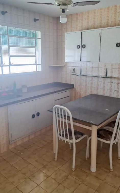 Casa Residencial com 03 quartos, 228 m² - Jardim Claret, Rio Claro/SP