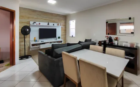Casa Residencial com 2 quartos, 137 m² - Jardim Novo, Rio Claro/SP