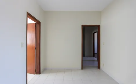 Apartamento com 3 quartos no Edifício Itaparica, 184 m² - Zona Central, Rio Claro/SP