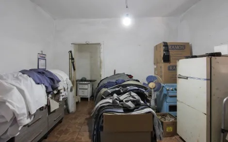 imagem 3 - Casa com 2 quartos, 551 m² - Centro, Analândia/SP imagem 3 - Casa com 2 quartos, 551 m² - Centro, Analândia/SP